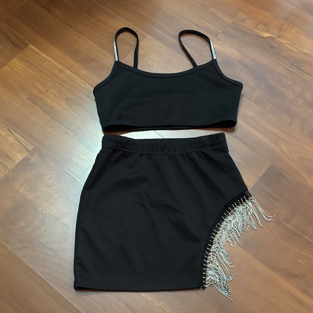 SHEIN Black 2 Piece Skirt Set with Silver Fringe